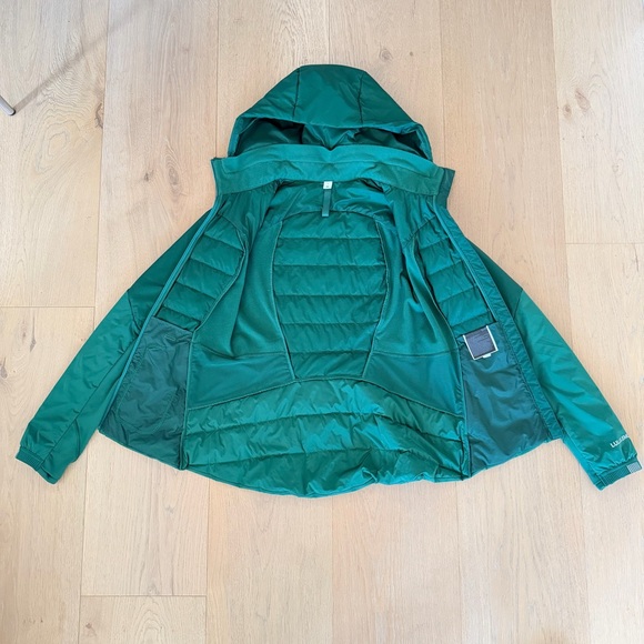 Lululemon Down for it All Jacket Everglade Green - Sz. 6 - Picture 4 of 16